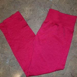 Pink Fabletics Capris size M